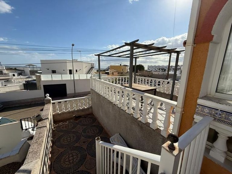 Villa for Sale in San Miguel De Salinas, Alicante 4