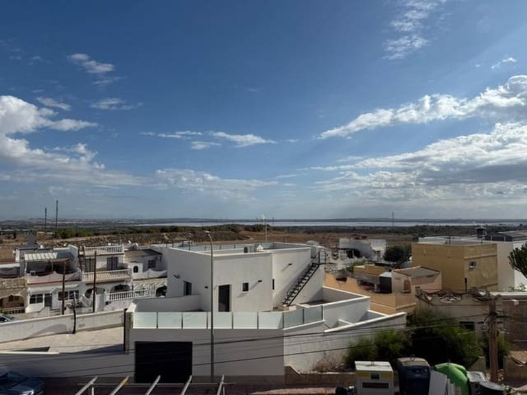 Villa for Sale in San Miguel De Salinas, Alicante 36