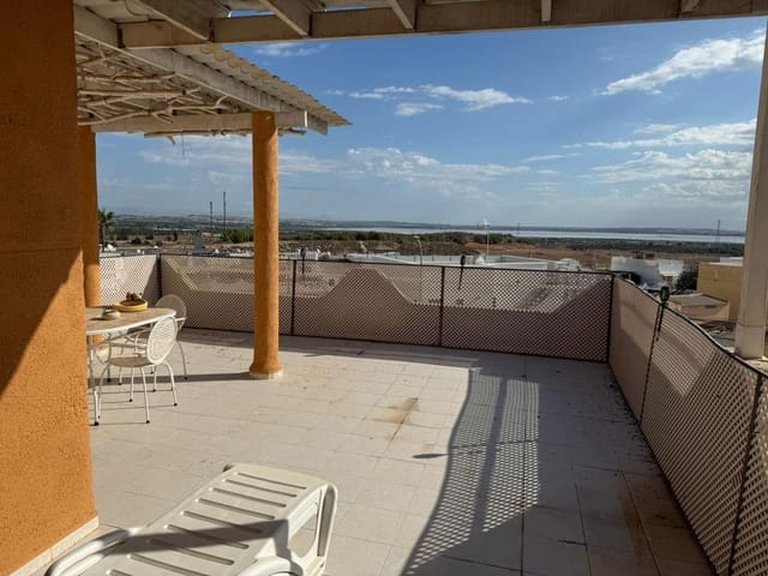 Villa for Sale in San Miguel De Salinas, Alicante 39