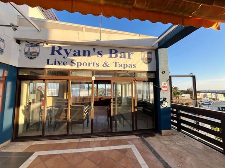 Commercial for Sale in Villamartin, Alicante 6