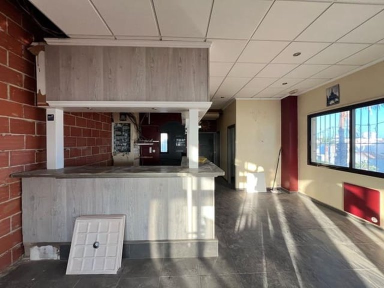 Commercial for Sale in Villamartin, Alicante 15
