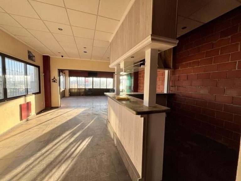Commercial for Sale in Villamartin, Alicante 16