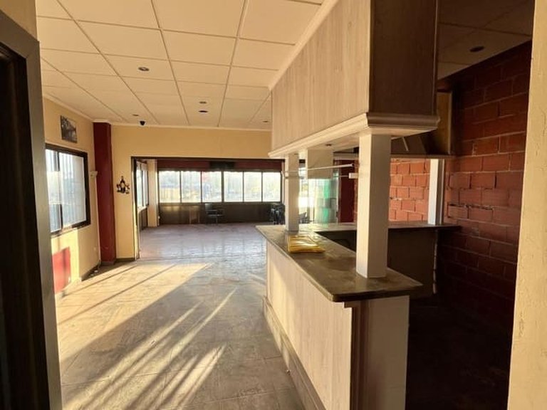 Commercial for Sale in Villamartin, Alicante 18