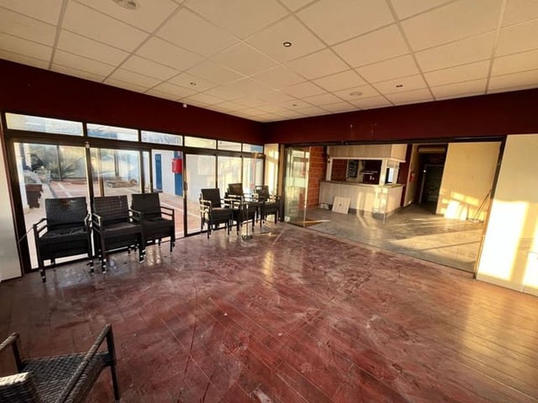 Commercial for Sale in Villamartin, Alicante 19