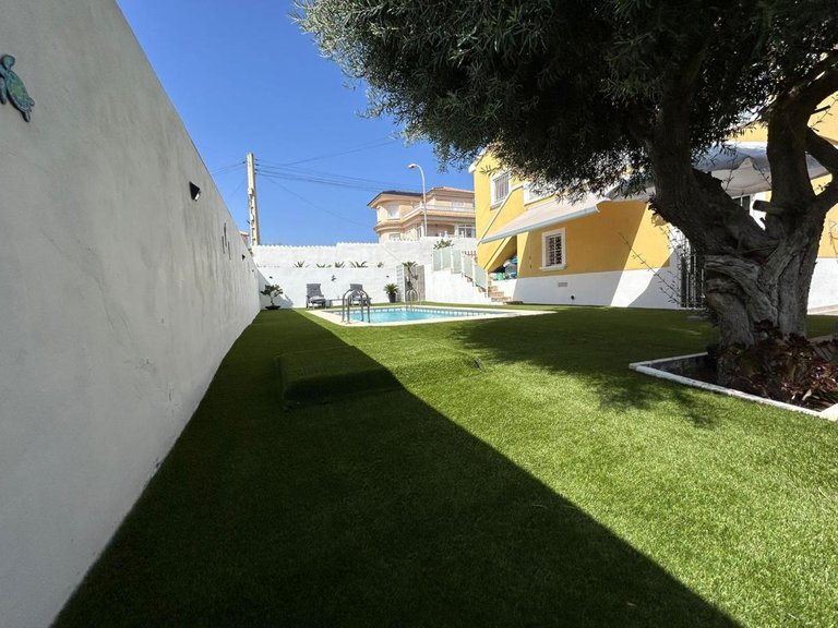 Villa for Sale in San Miguel De Salinas, Alicante 8
