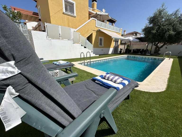 Villa for Sale in San Miguel De Salinas, Alicante 10