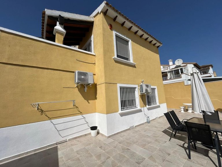 Villa for Sale in San Miguel De Salinas, Alicante 12