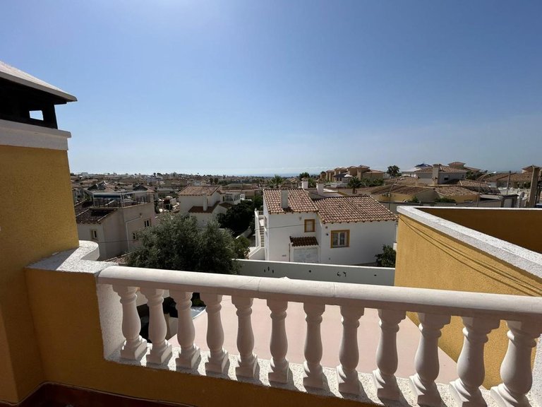 Villa for Sale in San Miguel De Salinas, Alicante 26