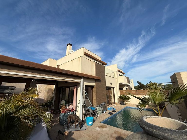 Villa for Sale in Los Montesinos, Alicante 10