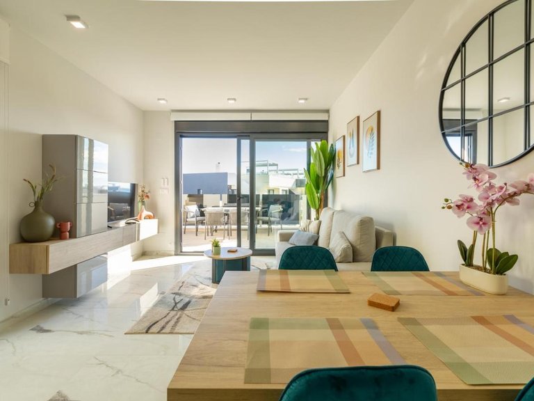 Apartment for Sale in Playa Flamenca, Alicante 2