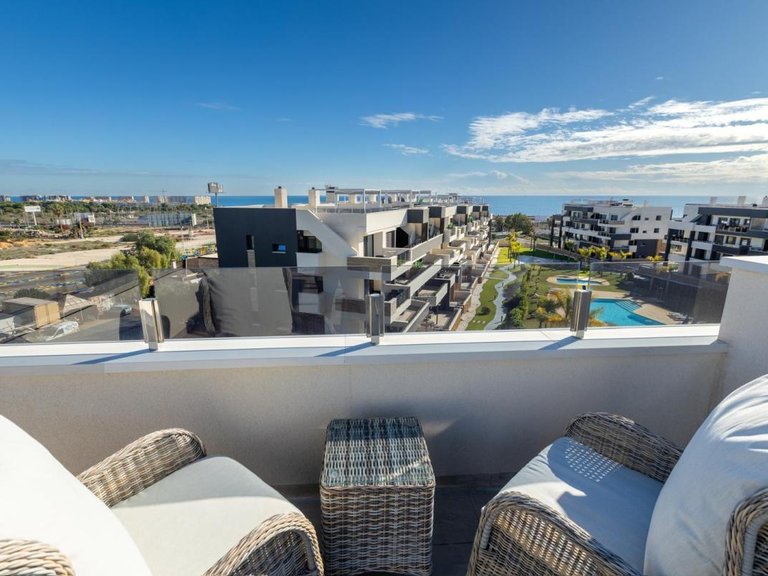 Apartment for Sale in Playa Flamenca, Alicante 1