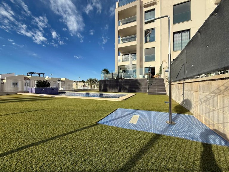 Apartment for Sale in Villamartin, Alicante 12