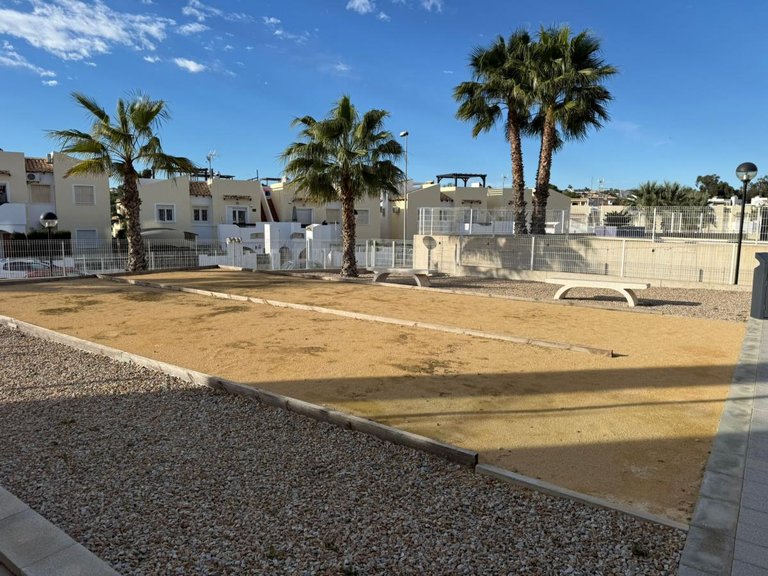 Apartment for Sale in Villamartin, Alicante 14