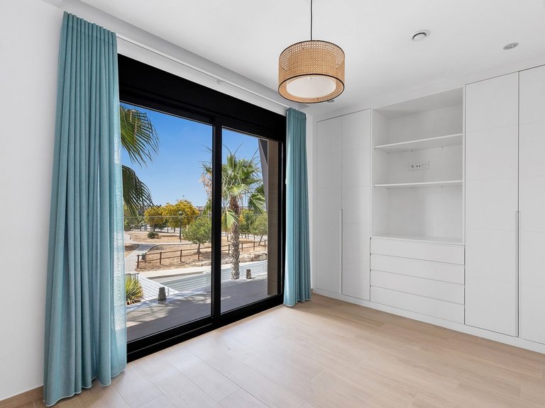 Villa for Sale in Costa Blanca Benijofar, Alicante 19
