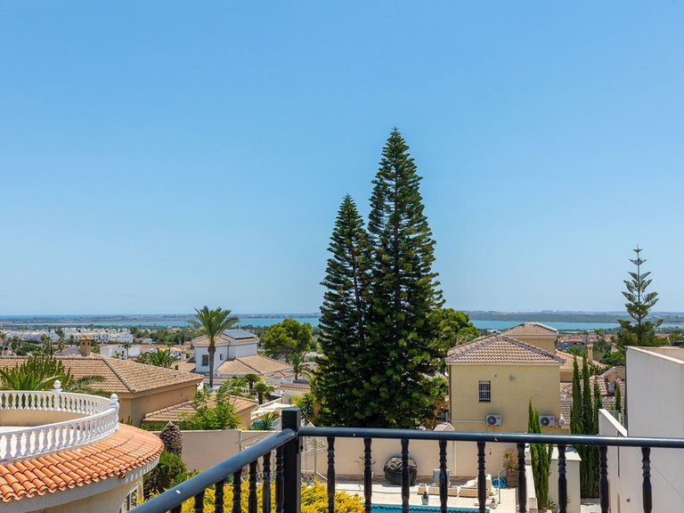 Villa for Sale in Costa Blanca Ciudad Quesada, Alicante 27