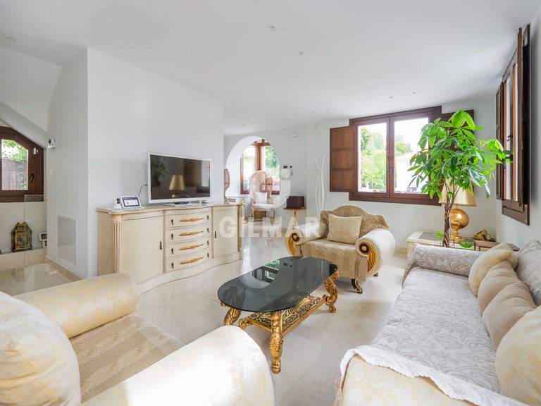 Villa for Rent in Madrid, Madrid 19