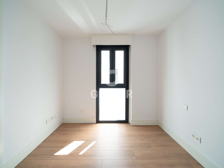 Apartment for Rent in Madrid, Madrid 41