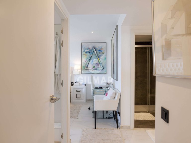 Penthouse for Sale in Estepona, Malaga 24