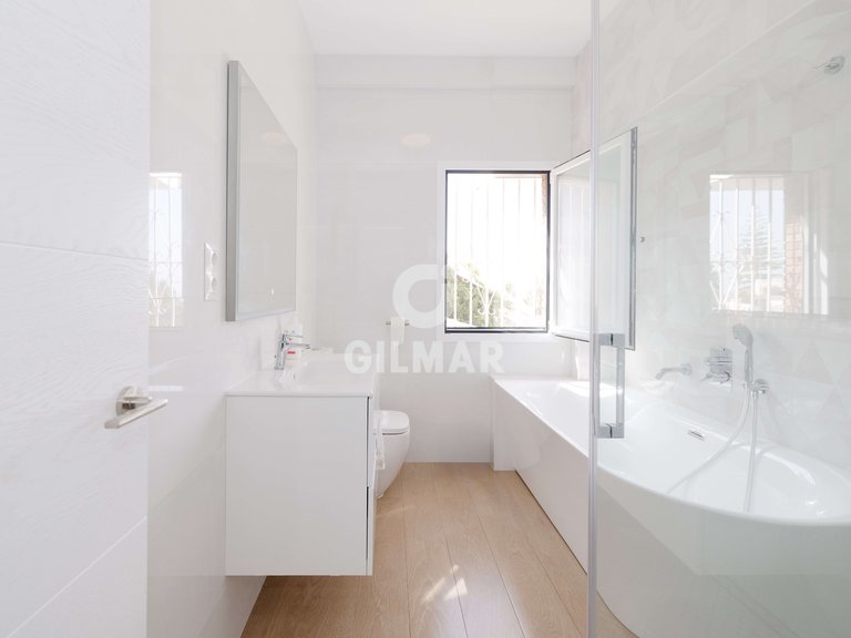 Villa for Sale in MÁlaga, Malaga 22