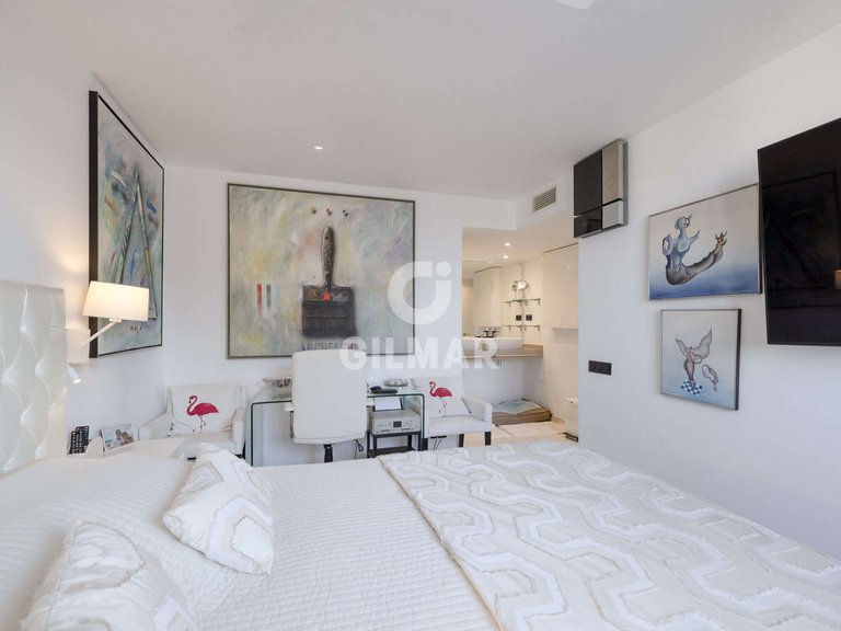 Penthouse for Sale in Estepona, Malaga 22