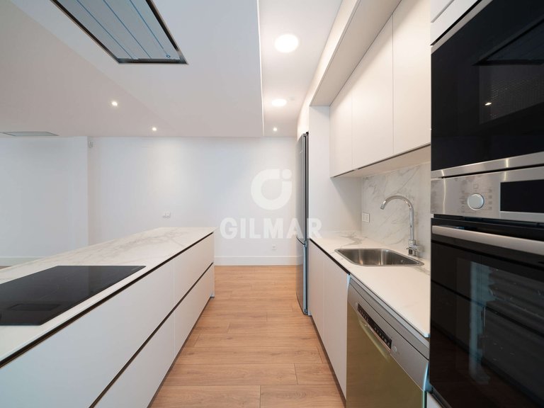 Apartment for Rent in Madrid, Madrid 16