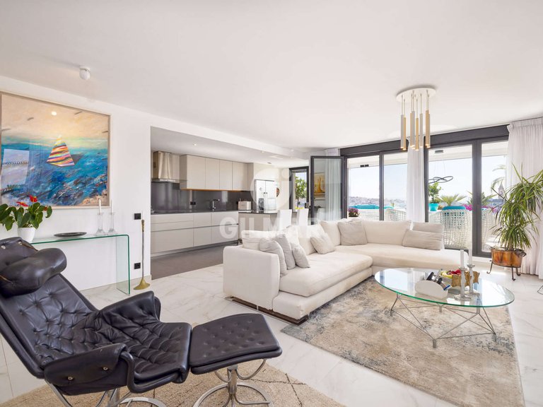 Penthouse for Sale in Estepona, Malaga 8