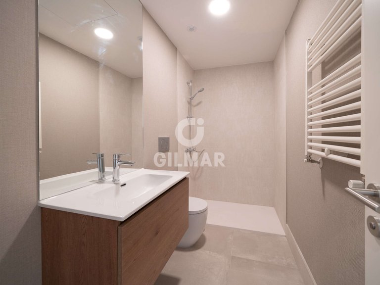 Apartment for Rent in Madrid, Madrid 37