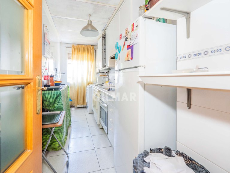 Apartment for Sale in Madrid, Madrid 16