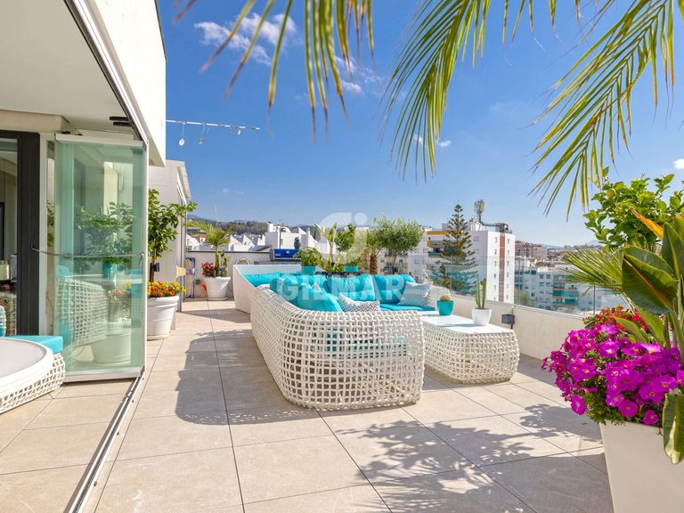 Penthouse for Sale in Estepona, Malaga 38