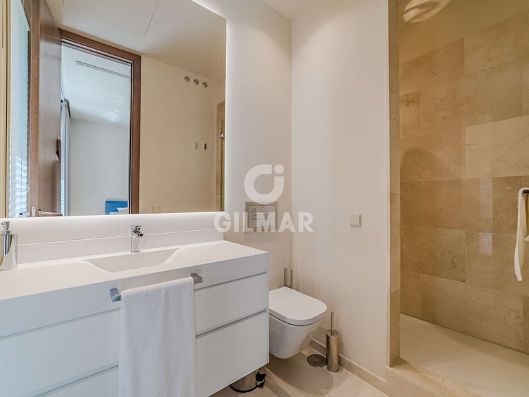 Villa for Sale in Playa De La AmÉricas, Tenerife 9