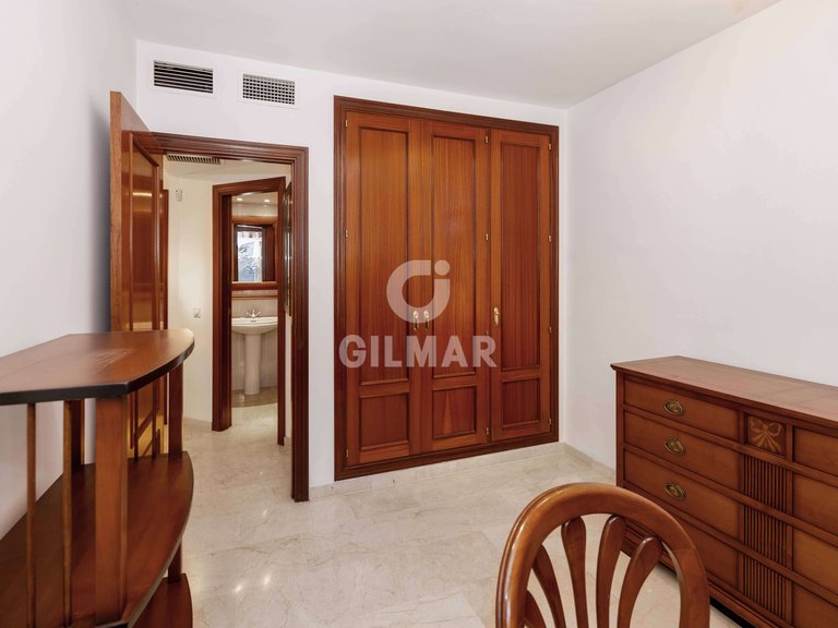 Apartment for Sale in Marbella, Malaga 18