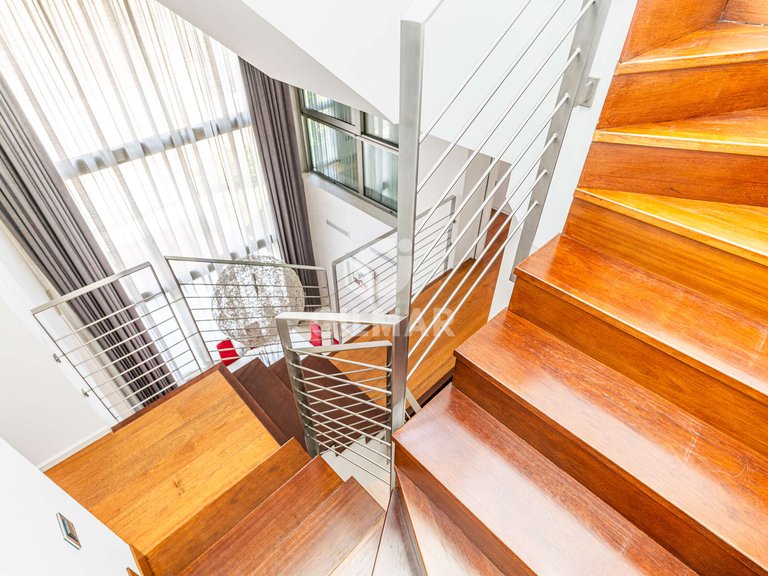 Town House for Sale in Madrid, Madrid 16
