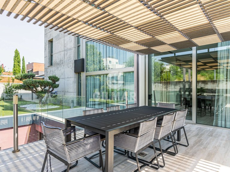Town House for Sale in Madrid, Madrid 9