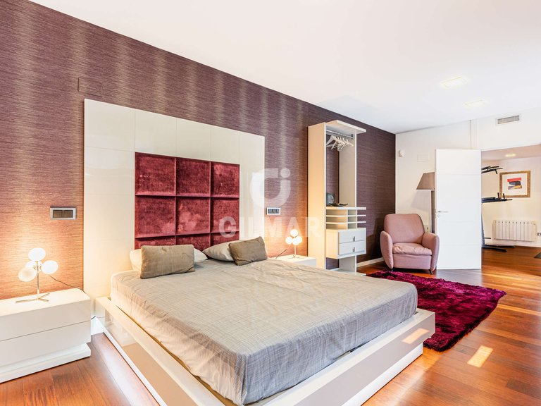 Town House for Sale in Madrid, Madrid 19
