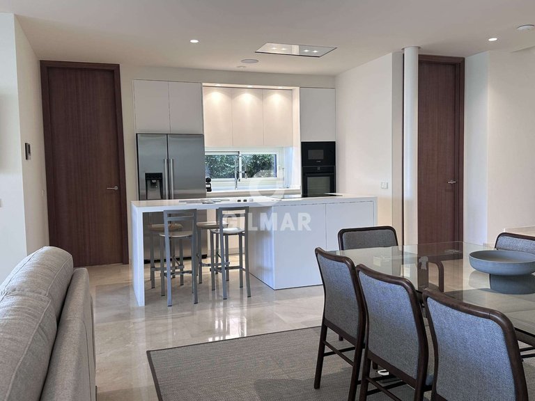 Villa for Sale in Playa De La AmÉricas, Tenerife 10