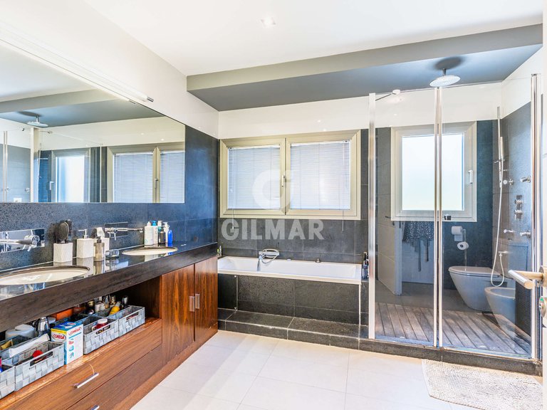 Town House for Sale in Madrid, Madrid 26