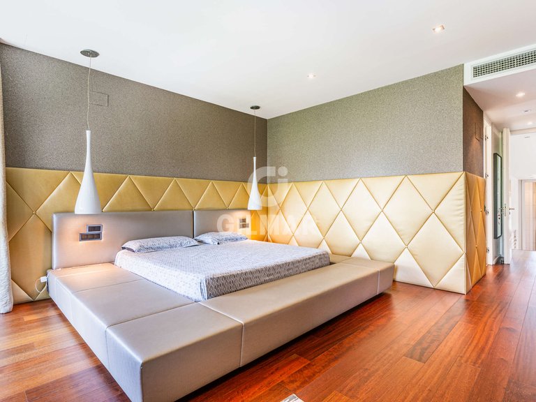Town House for Sale in Madrid, Madrid 22