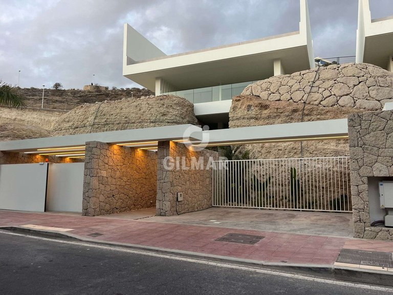 Villa for Sale in Costa Adeje, Tenerife 3