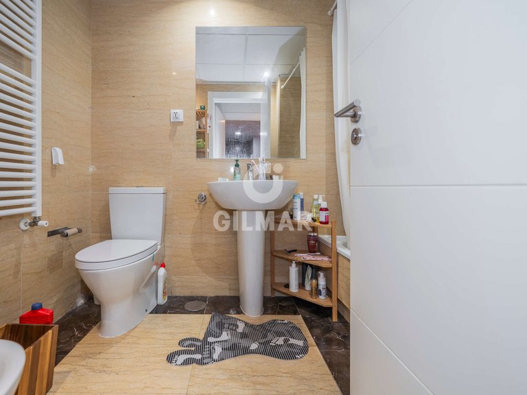 Apartment for Sale in Madrid, Madrid 23