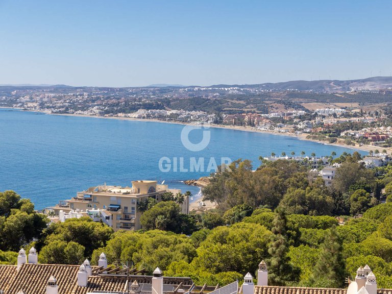 Apartment for Sale in Estepona, Malaga 1