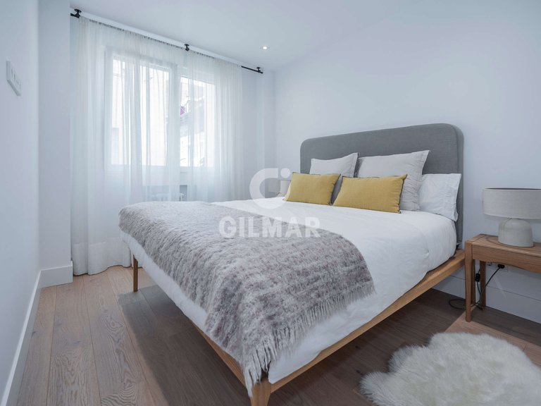 Apartment for Sale in Madrid, Madrid 11