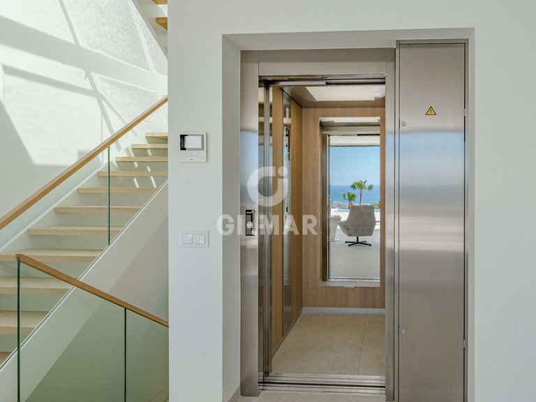 Villa for Sale in Costa Adeje, Tenerife 11