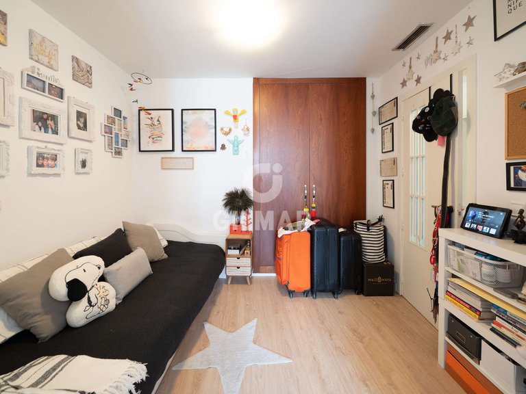 Apartment for Sale in Madrid, Madrid 8