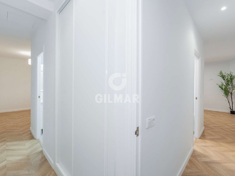 Apartment for Sale in Madrid, Madrid 25