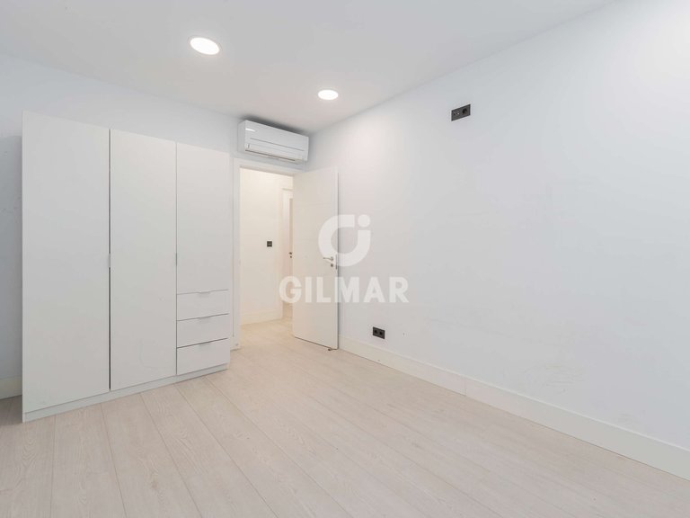 Apartment for Sale in Madrid, Madrid 19