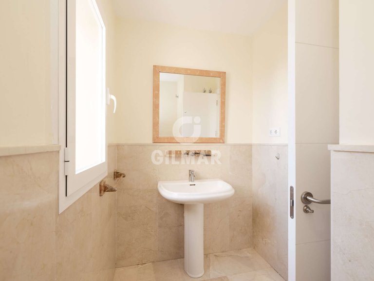 Town House for Sale in MÁlaga, Malaga 18