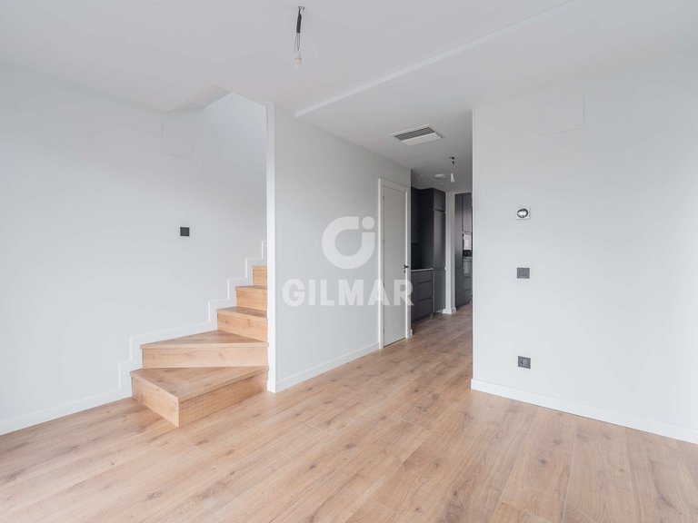 Penthouse for Sale in Madrid, Madrid 14
