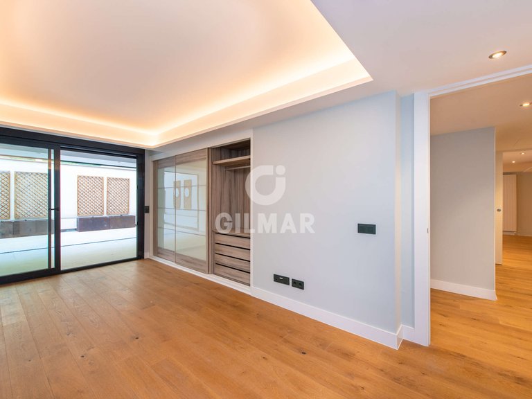 Apartment for Sale in Madrid, Madrid 14
