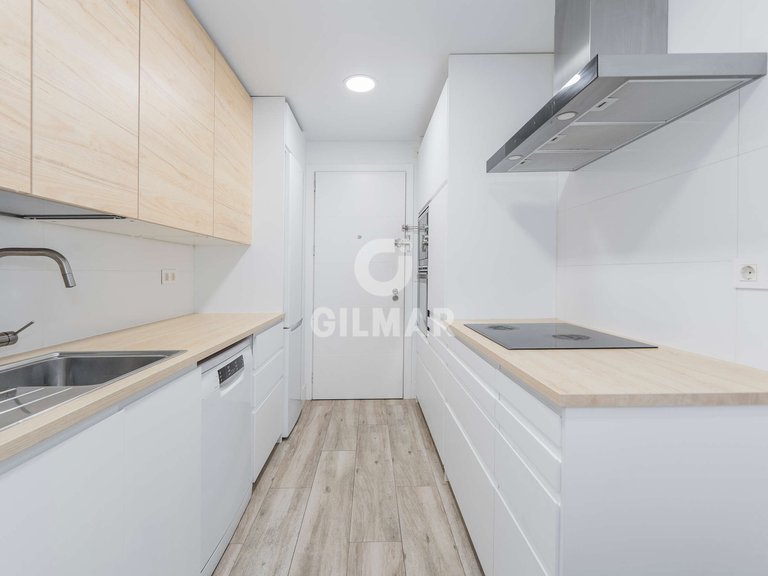 Apartment for Sale in Madrid, Madrid 12