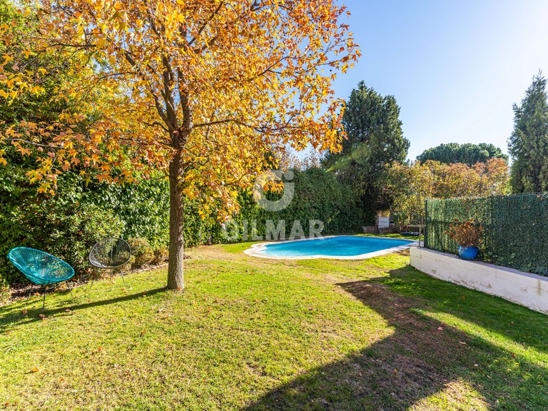 Town House for Sale in Madrid, Madrid 9